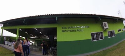 Neco e Reinaldo inauguram obra de reconstrução da Escola Inácio Silvestre Monteiro