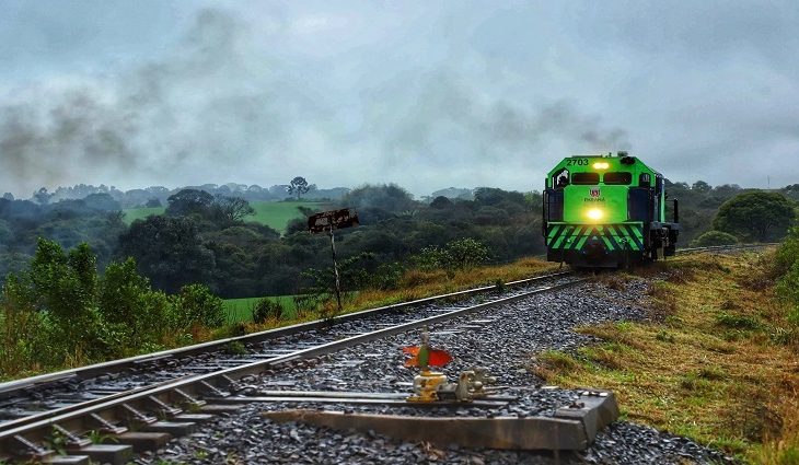 Nova Ferroeste é reconhecida como projeto sustentável pela Coroa Britânica