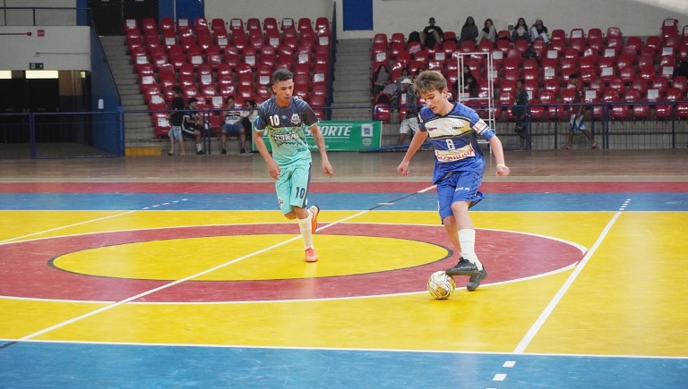 Jogos Escolares da Juventude de MS chegam ao ‘mata-mata’ no basquete e futsal