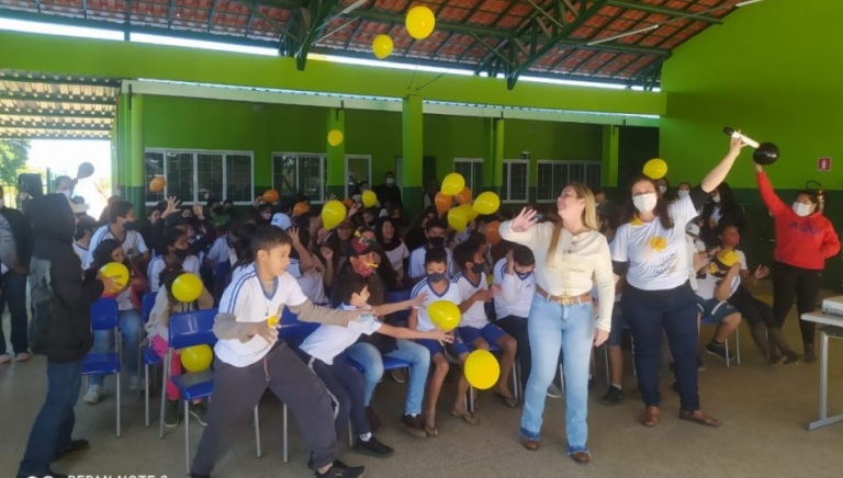 Escola Municipal Inácio Silvestre Monteiro de Caracol recebeu ação da Assistência Social da campanha Faça Bonito