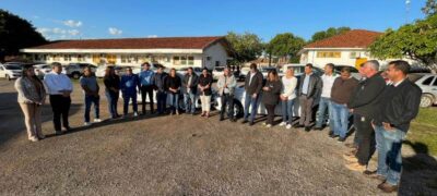 Bela Vista: Prefeito Piti entrega 2 carros novos à saúde