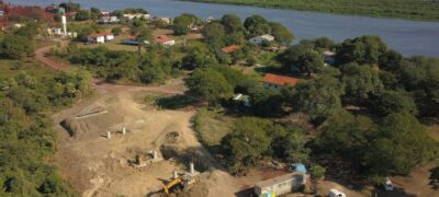 Estrada em implantação pelo Estado renova as esperanças do distrito isolado no Pantanal