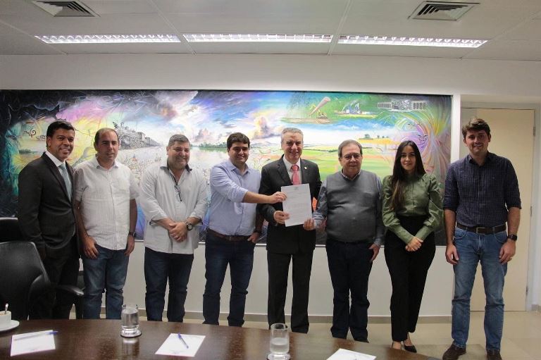 Para beneficiar gestores, Paulo Corrêa “destrava” novo refis de multas do TCE-MS