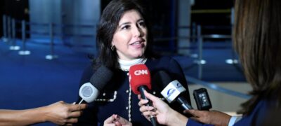 Simone Tebet critica adiamento da CPI do MEC