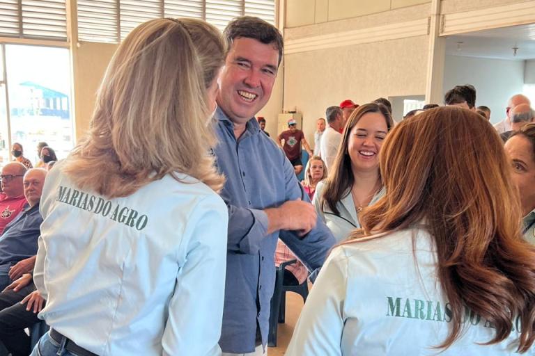 Grupo de mulheres produtoras rurais de Paranaíba declaram apoio a Riedel*