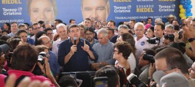 Prefeitos levam seu apoio a Riedel durante convenção do PSDB
