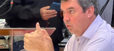 Com números e dados, Eduardo Riedel explica a demais candidatos como fazer o MS avançar