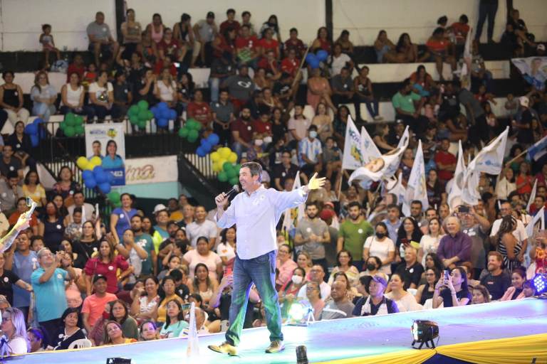 Em Corumbá, Eduardo Riedel avisa: “O município será o polo logístico de MS”