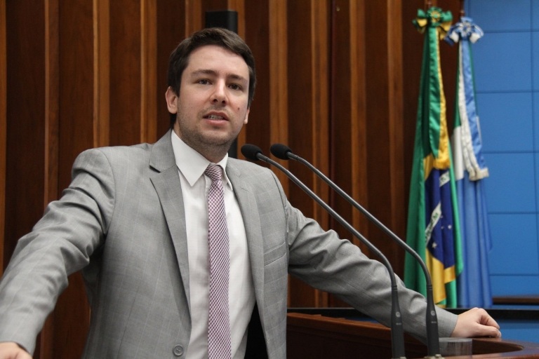 Sancionada lei do deputado João Henrique que cria o Dia Estadual da Guarânia e da Polca Paraguaia
