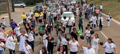Enfermagem mostra a força em nova manifestação em Campo Grande