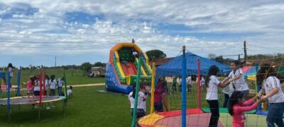 Crianças e alunos da Escola do Alto Caracol ganham dia de laser