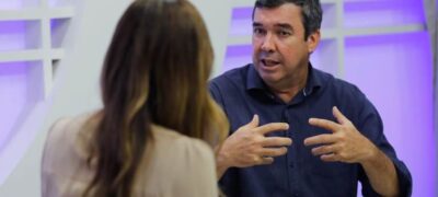 Riedel diz que não fez “conchavos políticos” e lembra de apoio de Olarte para Contar