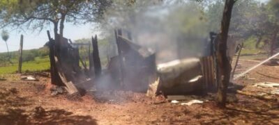 Bela Vista: Incêndio em Residência no Bairro Água Doce Deixa Casa Destruída.