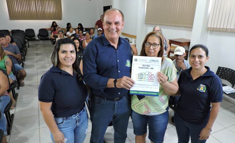 Caracol: Neco entregou as primeiras 35 escrituras 100% gratuitas do Programa Municipal de Regularização Fundiária