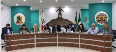 Ex-vereador Reinaldo Oliveira tenta agredir prefeito de Antônio João