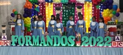 Escola Municipal Inácio Silvestre Monteiro realizou formatura para o Pré II