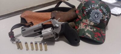 PMA de São Gabriel do Oeste prende estudante de 21 anos por porte ilegal de arma e apreende revólver calibre 357 e munições