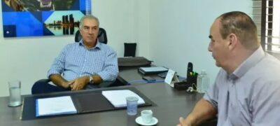 Prefeito de Caracol Neco Pagliosa visita ex-governador e presidente do PSDB Reinaldo Azambuja