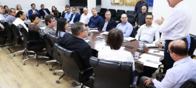 Em primeira reunião com secretariado, Eduardo Riedel define prazo para entrega de contratos de gestão