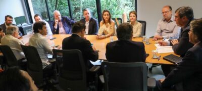 Governador se reúne com a bancada federal para discutir projetos e investimentos para o Estado