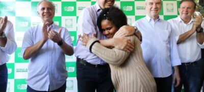 CNH Social: Eduardo Riedel dá largada à entrega de habilitações
