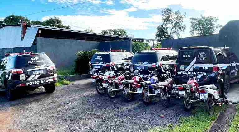 Operação “ZERO GRAU”: Polícia Civil de Bela Vista cumpre 8 mandados de busca e apreende drogas e motocicletas do Tráfico