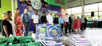 Governo inaugura reforma de escola e anuncia entrega de mais 40 nos próximos meses