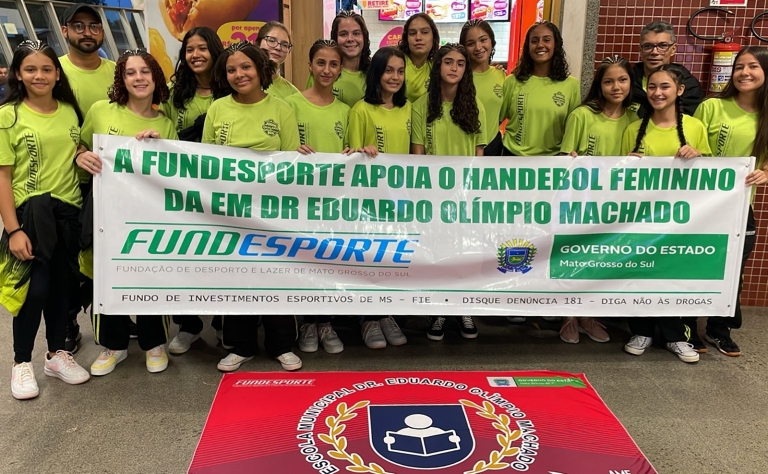 Com apoio da Fundesporte, escola da capital participa da Taça Centro-Oeste de Handebol infantil