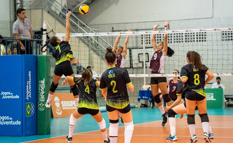 Na capital, etapa do voleibol de 15 a 17 anos abre os Jogos Escolares da Juventude de MS
