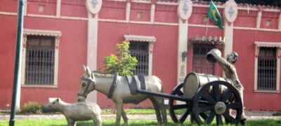 Porto Murtinho divulga seu turismo na maior feira do Chaco Paragauaio