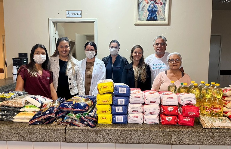 Hospital Rita Maciel Godoy recebe doação de alimentos da secretária de educação, através do departamento de esporte e laser
