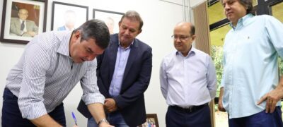 Com foco nas emendas e articulação política, governador assina contrato de gestão com a Casa Civil