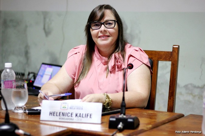 Helenice Kalife solicita 20 milhões para asfalto no bairro Espírito Santo.