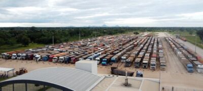 Do alto, pátio cheio ‘entrega’ força da economia de MS e projeção de crescimento