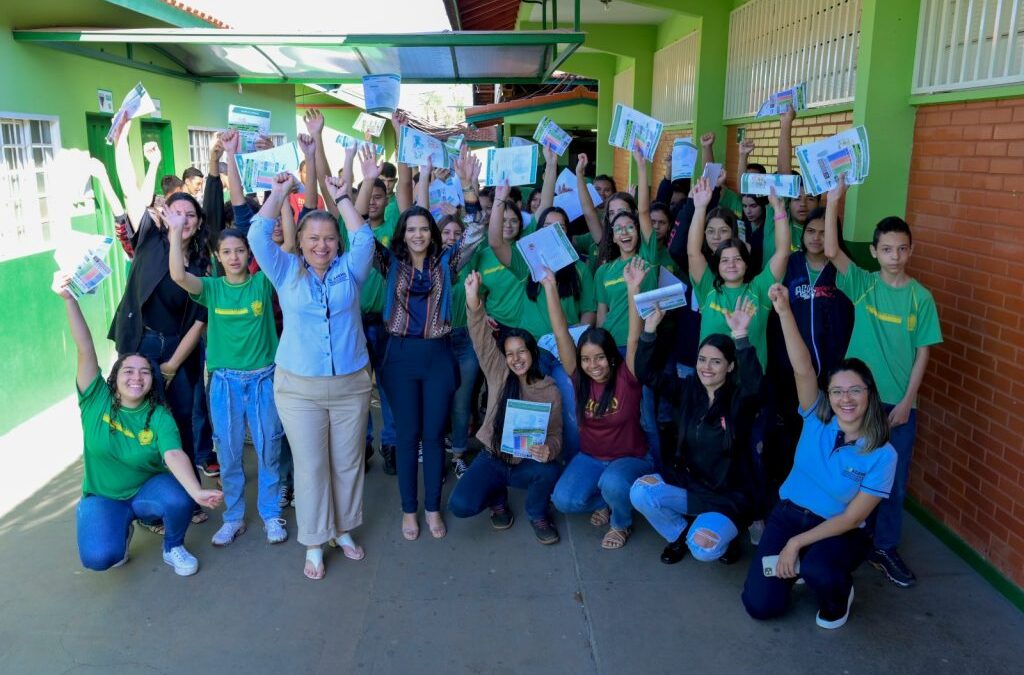 AGEMS leva educação ambiental para mais de mil alunos em Aparecida do Taboado