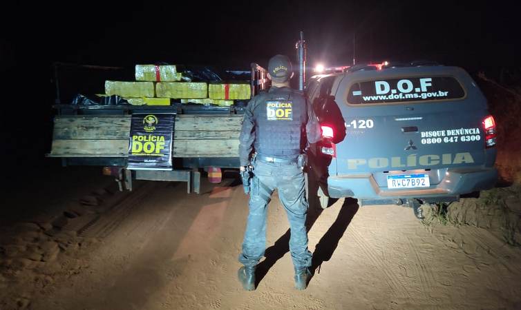 DOF apreende mais de 3,5 toneladas de drogas e recupera veículo furtado em Ribas do Rio Pardo