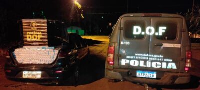 Dupla tenta fugir e é presa pelo DOF com carro carregado com cigarro contrabandeado