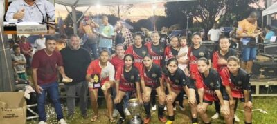 Equipe de futebol feminino Fênix recebe Moção de Aplausos do vereador Johnys Basso