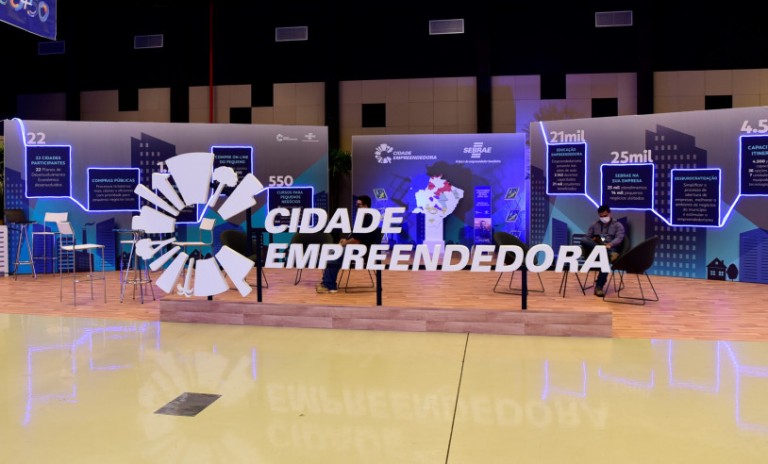 Mais de 25 municípios firmam parceria com o Sebrae para execução do programa Cidade Empreendedora