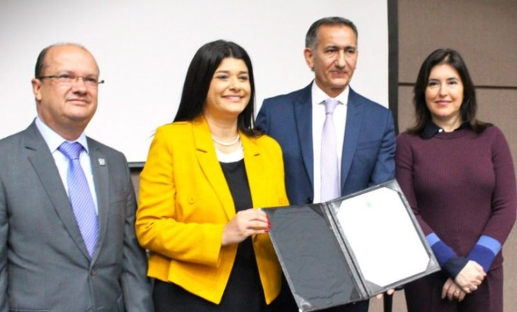 Barbosinha representa Governo em posse de Rose na Sudeco