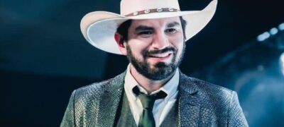 Assassinado? Cantor Loubet faz publicação sobre morte ‘fake’ em aeroporto na fronteira
