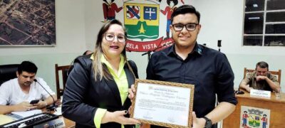 Presidente do Interact Otavio Augusto recebe Moção de Aplausos da vereadora Helenice Kalife