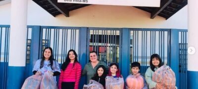 Integrantes do Rotary Kids Bela Vista faz doação de 40 cobertores para APAE