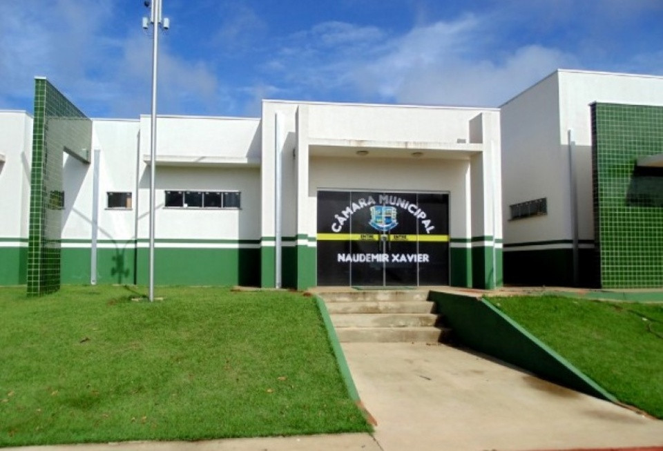 Em Bonito, marido de vereadora agride vereador  durante almoço beneficente
