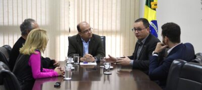 Governador em exercício apresenta avanços tecnológicos aos Detrans de SP e PR