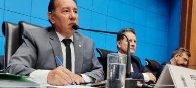 Projeto obriga banco a informar clientes sobre serviços bancários gratuitos