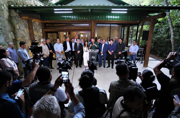 Riedel reúne ONGs, produtores, pantaneiros, MP e parlamentares para discutir lei do Pantanal