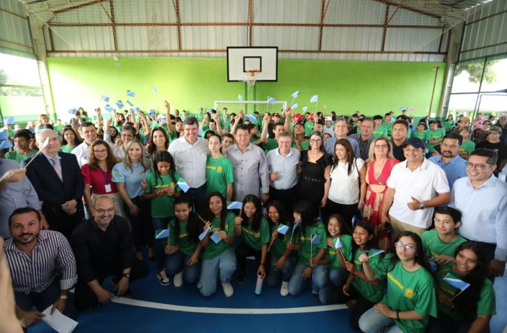 Governador entrega obras em Guia Lopes e Jardim e faz compromisso de reestruturar todas as escolas estaduais