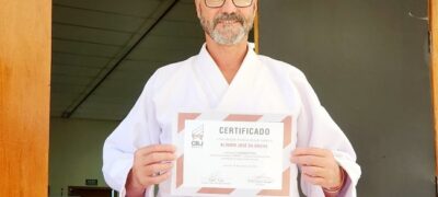Servidor da Fundesporte recebe título de alta graduação do judô e é condecorado com faixa coral