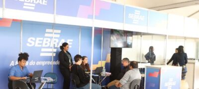 Caravana da Sudeco: No Mercadão Municipal, Sebrae orienta empreendedores interessados em crédito